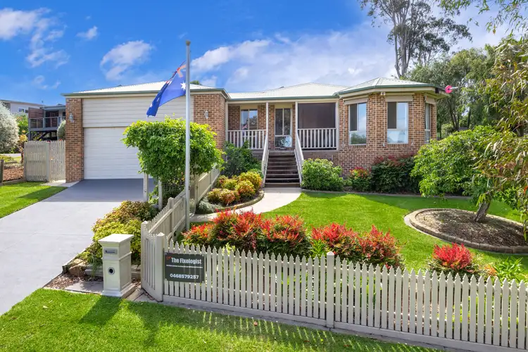21 Carrajung Street, Rosebud VIC 3939