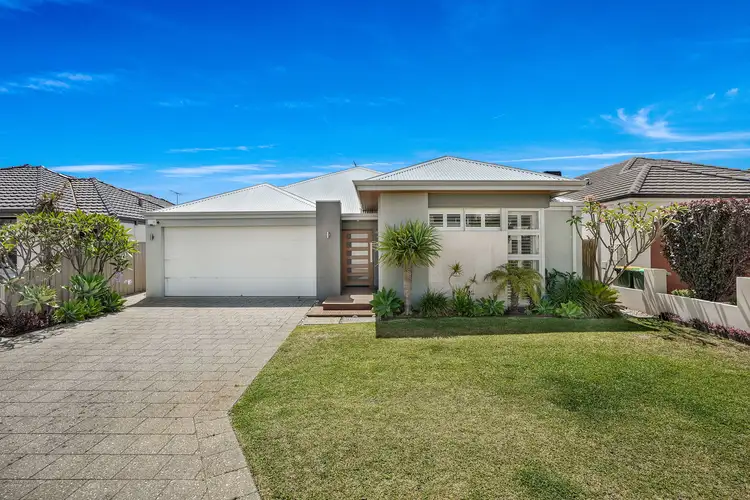 24 Honeymyrtle Turn, Stirling WA 6021