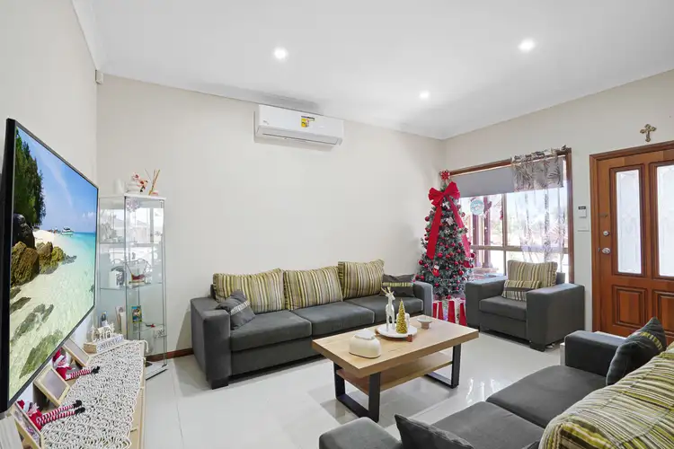 Third view of Homely house listing, 2/3 Claremont Crescent, Hinchinbrook NSW 2168