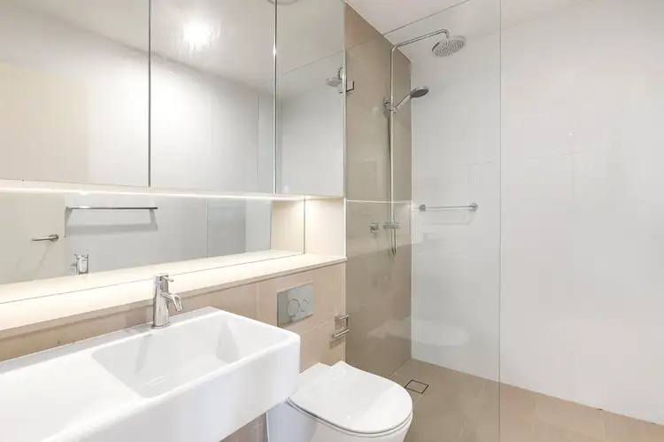 Fourth view of Homely unit listing, 614/150 Pacific Highway (Rear of block), North Sydney NSW 2060