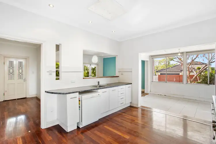 4 Braewood Court, Nollamara WA 6061