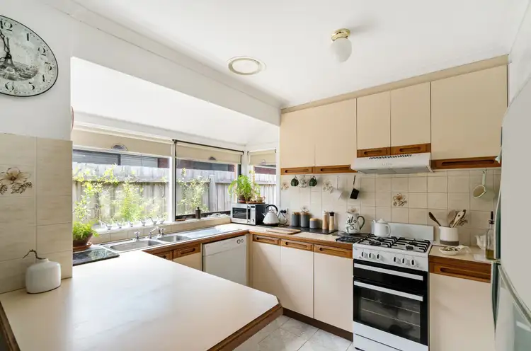 Fifth view of Homely house listing, 20 Hopkins Court, Altona Meadows VIC 3028