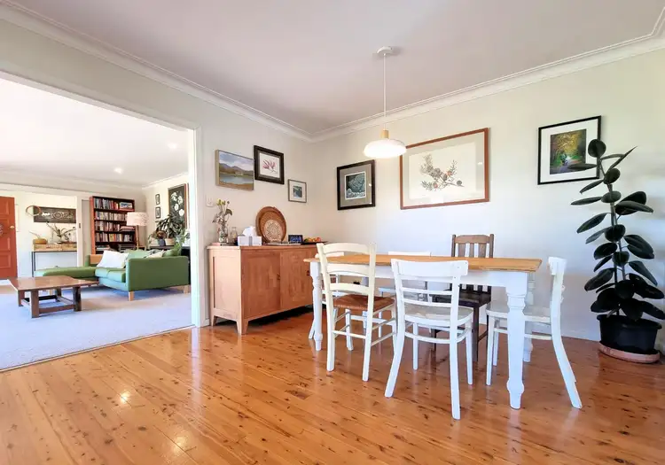 2 Caroline Crescent