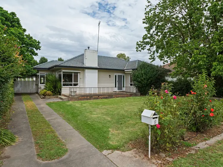 9 McGill Street, Benalla VIC 3672