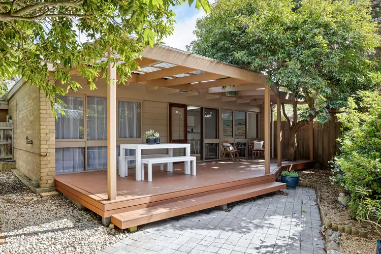 Main view of Homely unit listing, 5/163 Mount Eliza Way, Mount Eliza VIC 3930