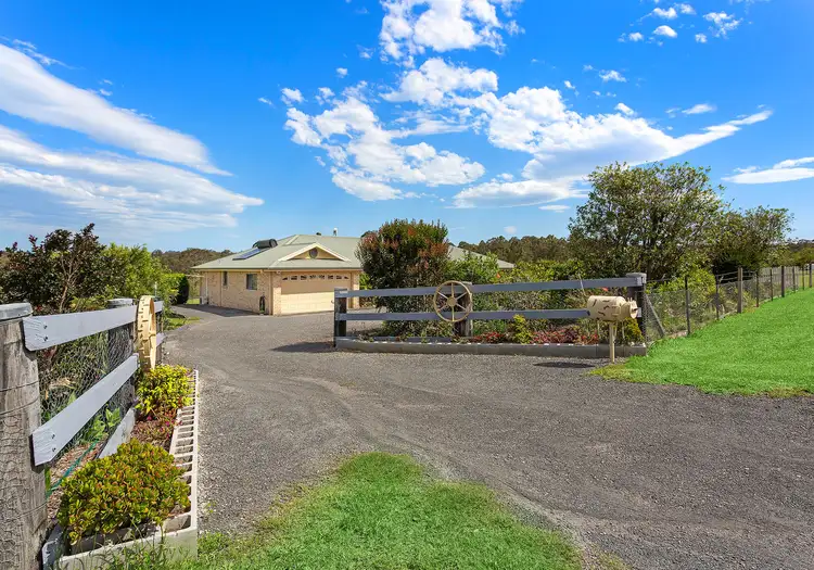 206 Stringybark Road, Nowra Hill NSW 2540