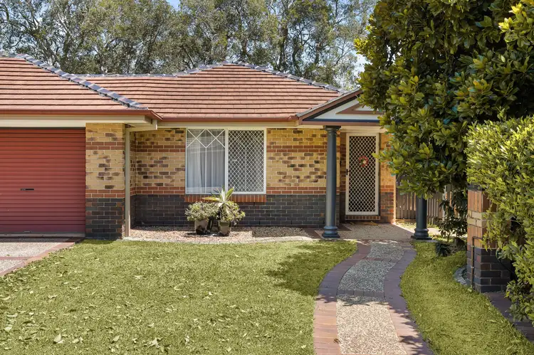15 Pitta Place