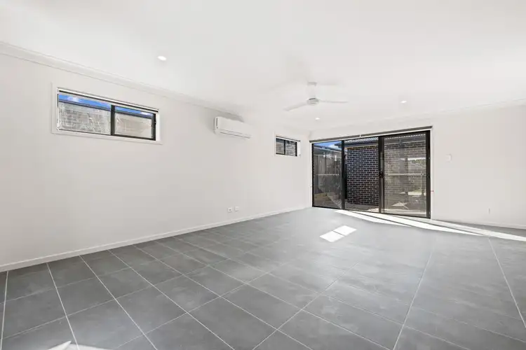 Fifth view of Homely house listing, 2/24 Matchless Avenue, Goulburn NSW 2580