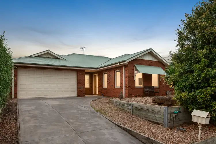 60 Flaxen Hills Road, Doreen VIC 3754