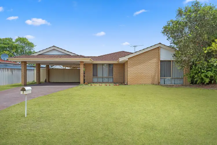 Second view of Homely house listing, 7 Brighton Close, Warnbro WA 6169