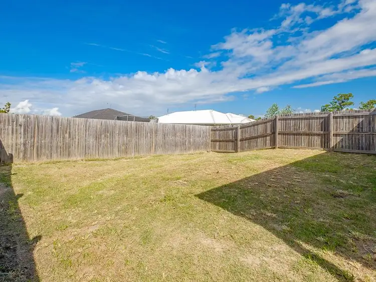 Fifth view of Homely semi-detached listing, 1/9 Pedersen Road, Southside QLD 4570