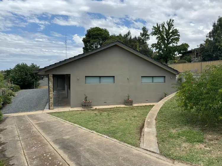 14 Tilbrook Avenue, Clare SA 5453