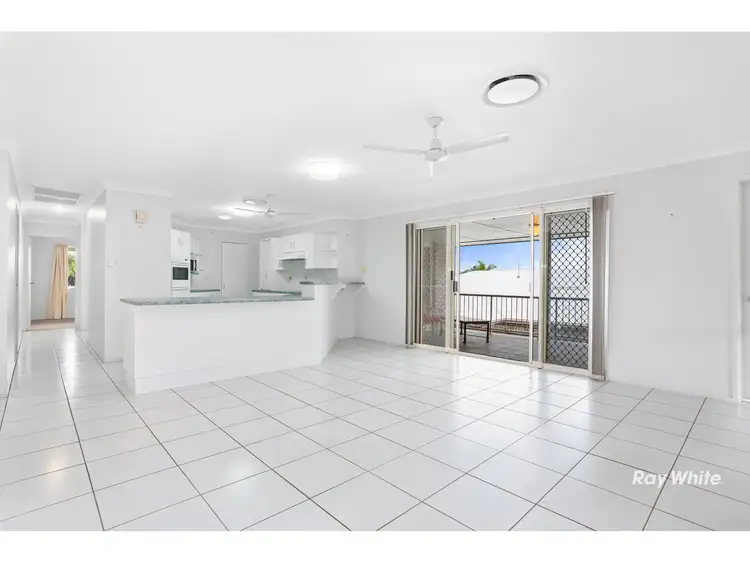 Fourth view of Homely house listing, 8 Endeavour Court, Lammermoor QLD 4703
