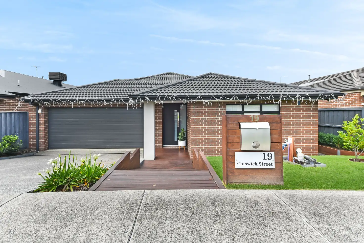 Main view of Homely house listing, 19 Chiswick Street, Officer VIC 3809