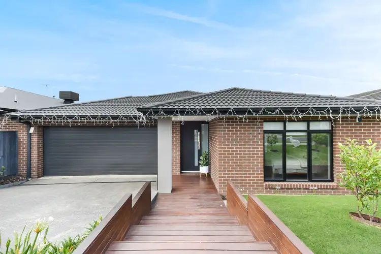 Second view of Homely house listing, 19 Chiswick Street, Officer VIC 3809