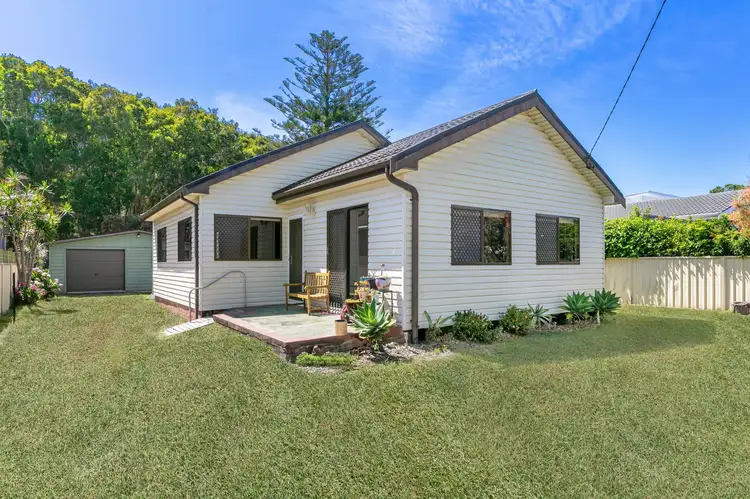 20 Ourringo Street, Budgewoi NSW 2262