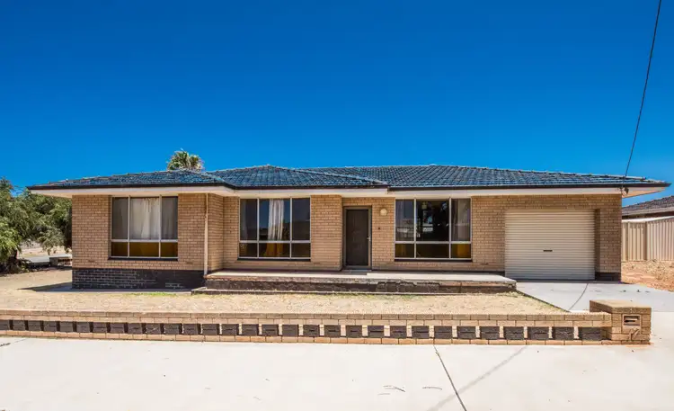 17 Kelly Street, Geraldton WA 6530