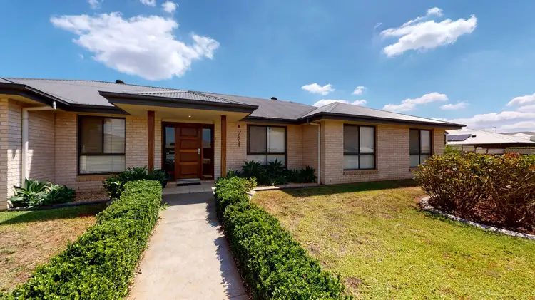 20 Holmwood Drive