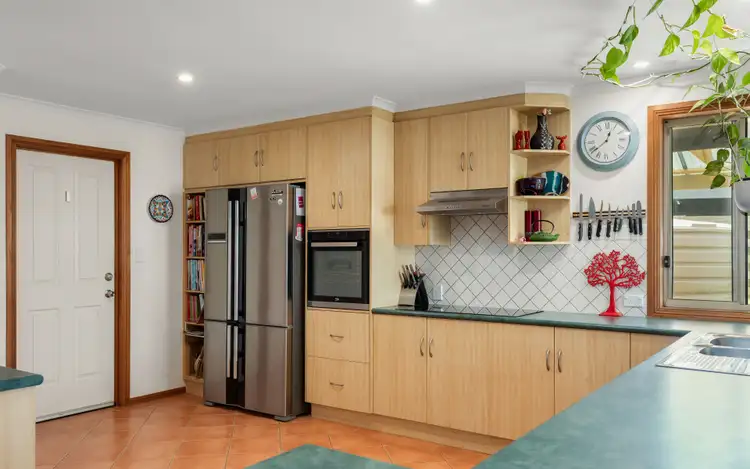 Fourth view of Homely house listing, 8 Beryl Court, Middleton SA 5213