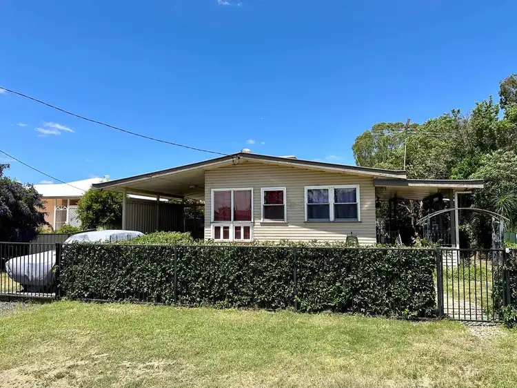38 Moreton Street, Dalby QLD 4405