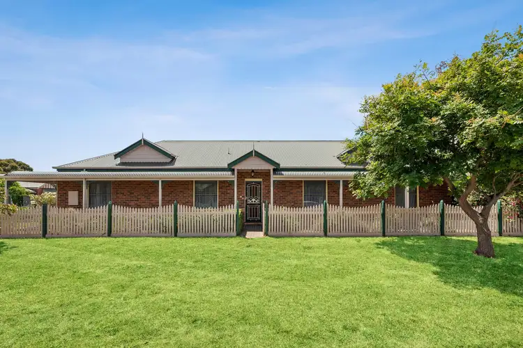 9 Francis Court, Lara VIC 3212
