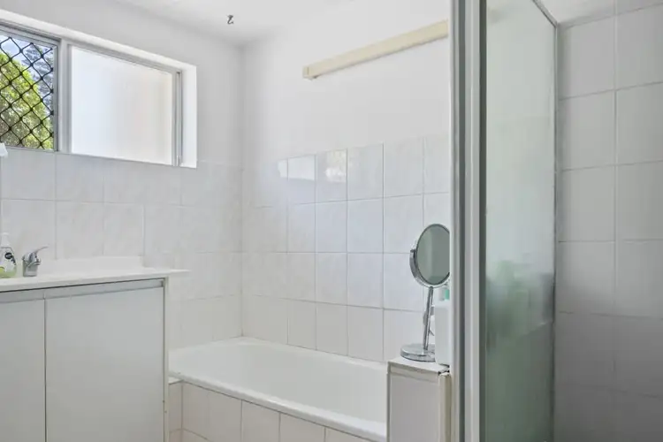 Seventh view of Homely unit listing, 1/4 Elizabeth Avenue, Broadbeach QLD 4218