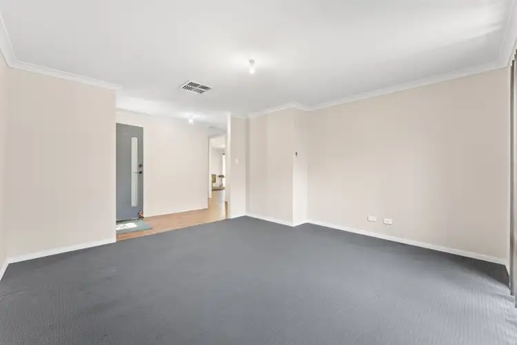 Fifth view of Homely house listing, 8 Jitarning Brace, Baldivis WA 6171