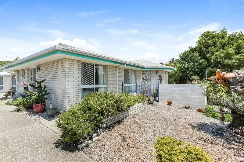 Main view of Homely house listing, 1/6 Fathom Court, Banksia Beach QLD 4507