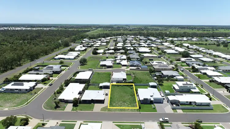 7 Randwick Road, Emerald QLD 4720
