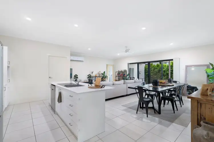 1 Alva Court, Oxenford QLD 4210