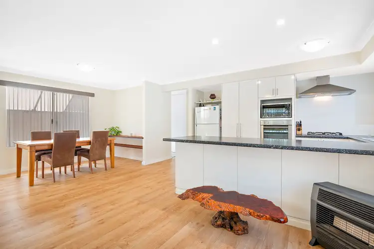 Seventh view of Homely house listing, 3 Avni Lane, Thornlie WA 6108