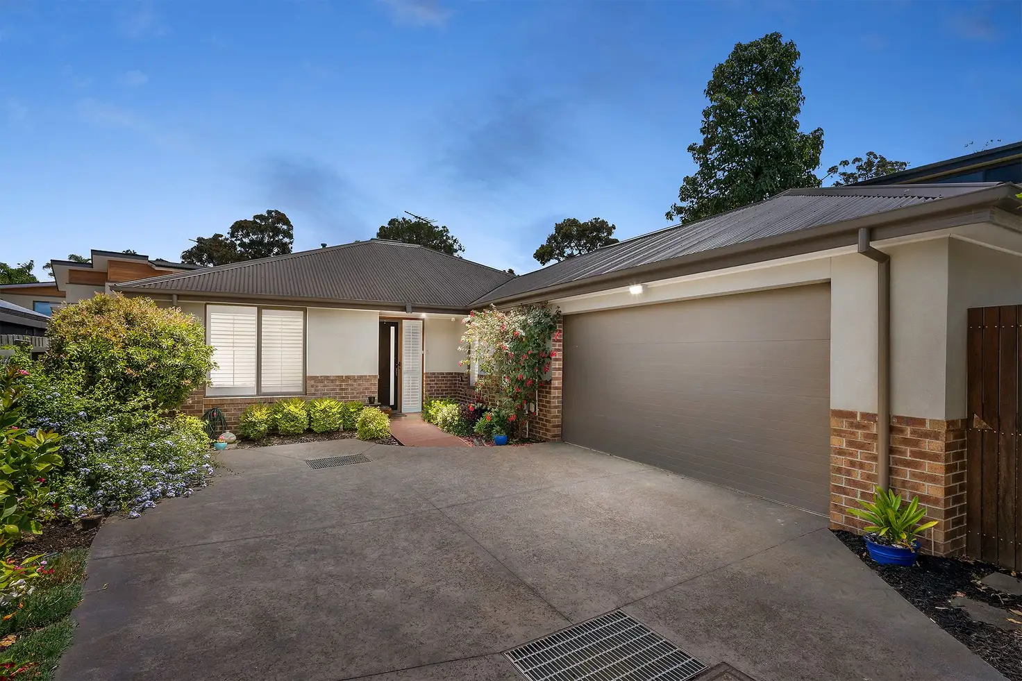 Main view of Homely unit listing, 3/8 McCarthy Grove, Montmorency VIC 3094