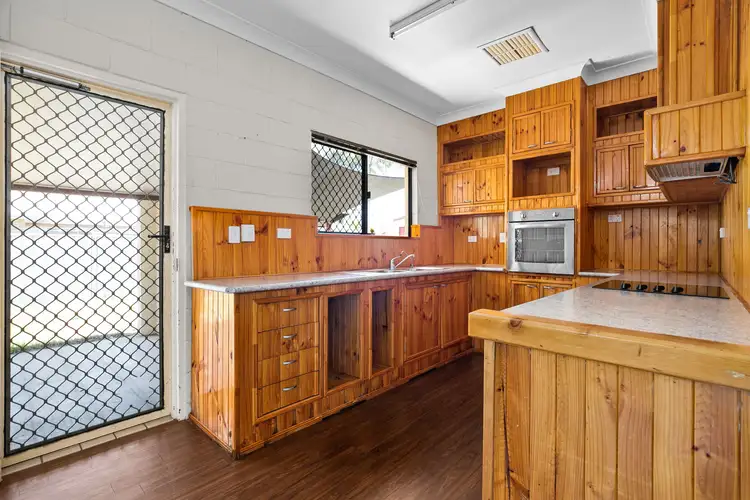 Fifth view of Homely house listing, 44 Colleen Avenue, Emerald QLD 4720