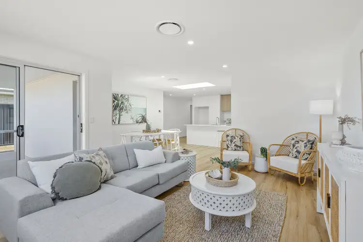 Second view of Homely villa listing, 1A Aurora Avenue, Dunmore NSW 2529