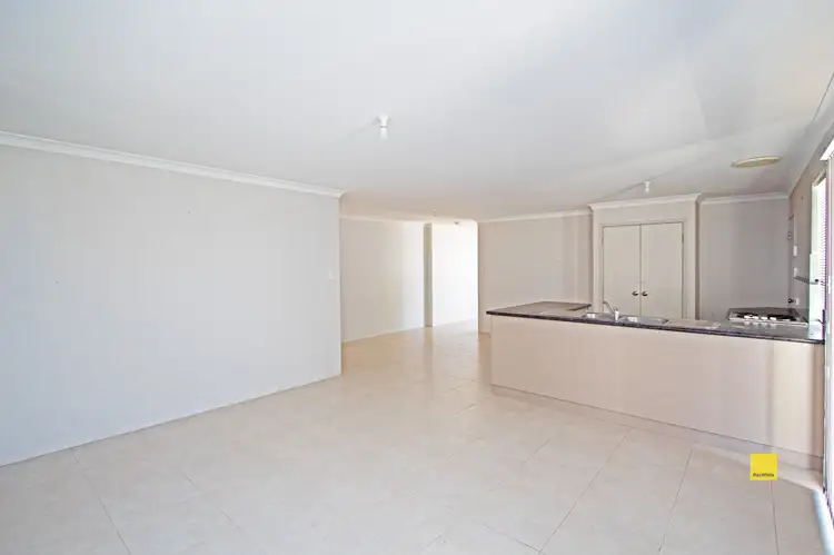 Second view of Homely house listing, 6 GEORDIE Way, Jurien Bay WA 6516