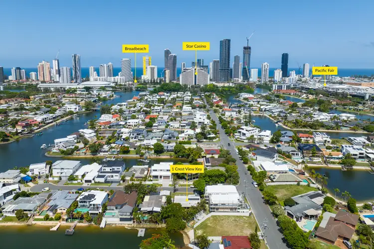 1 Crest View Key, Broadbeach Waters QLD 4218