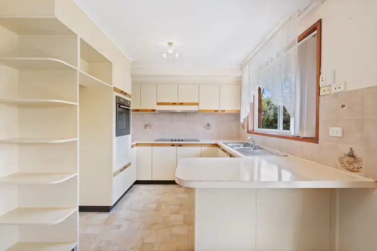 Sixth view of Homely house listing, 28 Bellinger Crescent, Kaleen ACT 2617