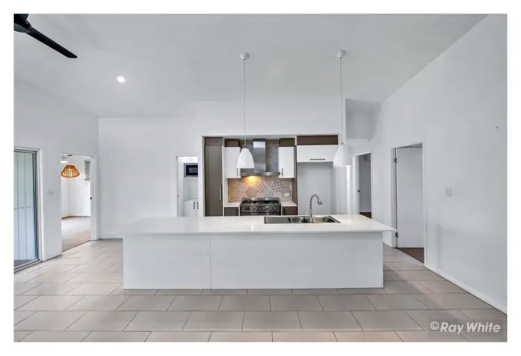 Fifth view of Homely house listing, 7 New Haven Way, Parkhurst QLD 4702