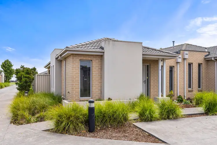 8 Fitzgerald Avenue, Alfredton VIC 3350