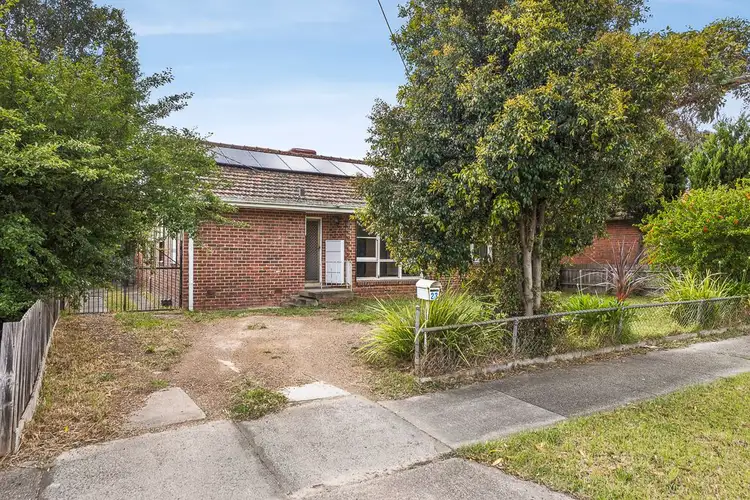 23 Hales Crescent, Jacana VIC 3047
