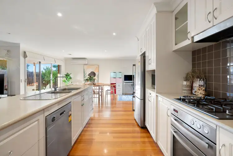 Fifth view of Homely unit listing, 2/27 Kevin Street, Mount Waverley VIC 3149
