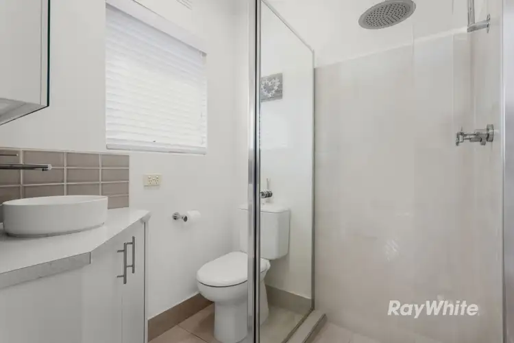 Fifth view of Homely apartment listing, 10/2 Rosedale Avenue, Glen Huntly VIC 3163