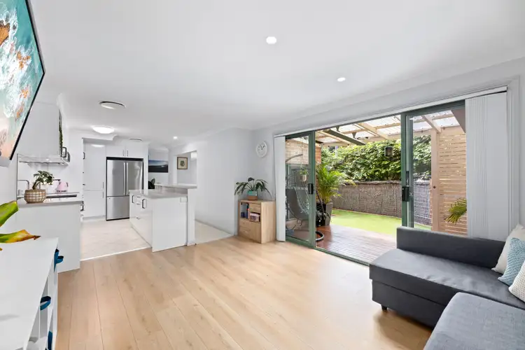 Fifth view of Homely house listing, 2/84 Griffin Parade, Illawong NSW 2234