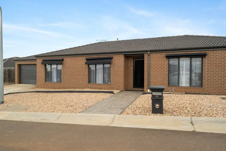 16 Hegarty Place, Maddingley VIC 3340