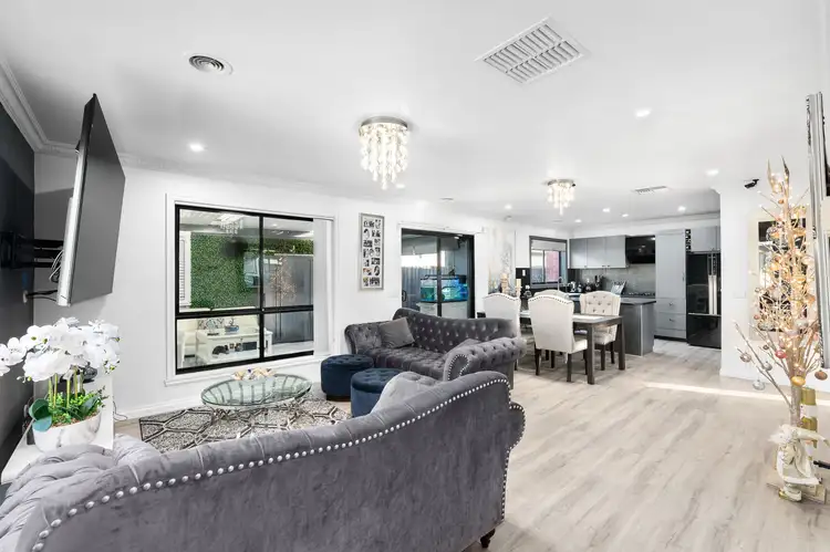 Fifth view of Homely unit listing, 2/33 Gorge Road, South Morang VIC 3752