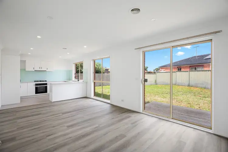Fifth view of Homely house listing, 22 Egan Close, Werribee VIC 3030