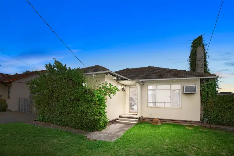 10 Williams Road, Laverton VIC 3028