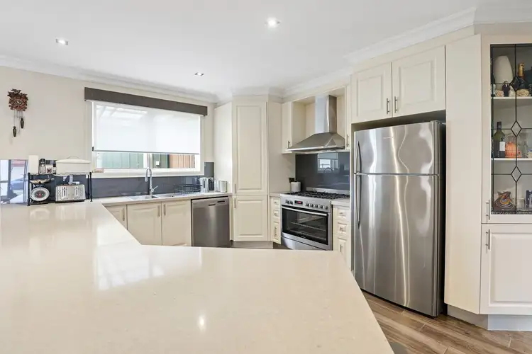 Sixth view of Homely house listing, 20 Torquata Court, Hoppers Crossing VIC 3029