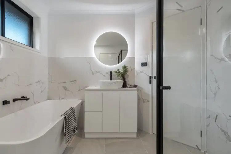 Fifth view of Homely house listing, 4 Bembridge Mews, Craigieburn VIC 3064