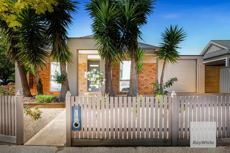 23 Studley Park Way, Caroline Springs VIC 3023
